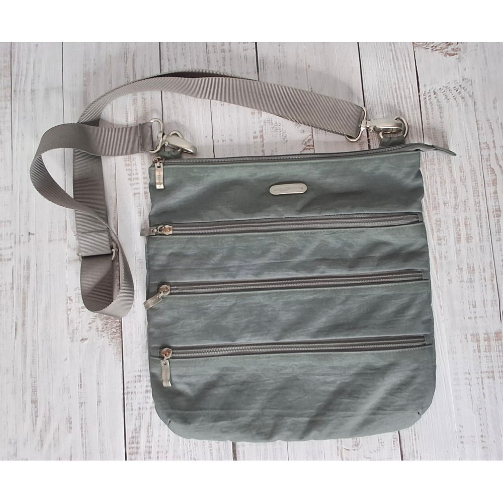 Baggallini Legacy Big Zipper Bag Crossbody Gray *READ